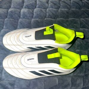 Adidas soccer cleats 13.5,socks and shin guards bundle